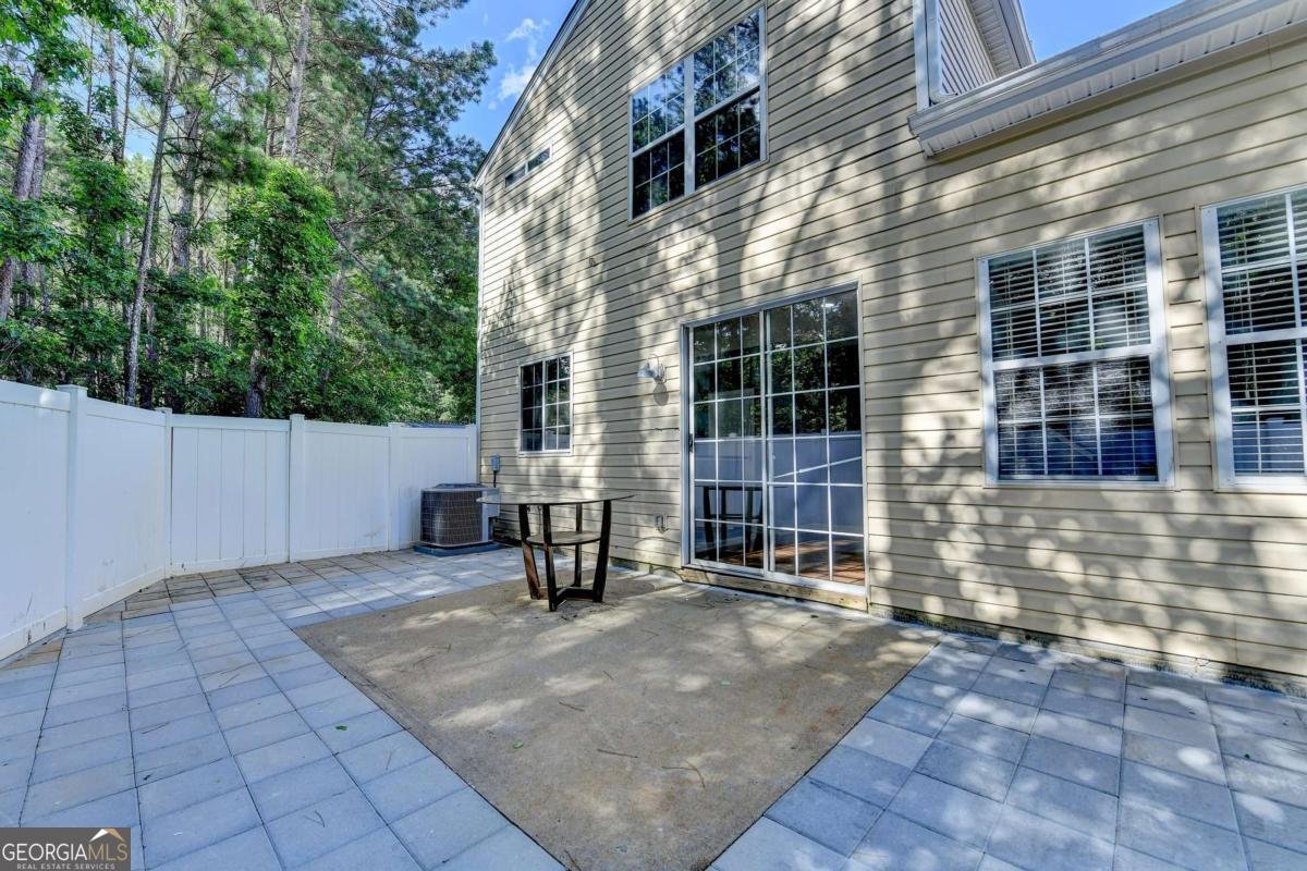 609 Bedford Court Woodstock - 47