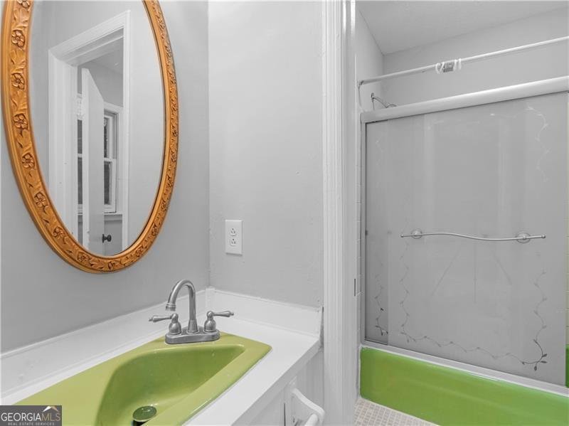 2970 Armstrong Drive Macon - 38