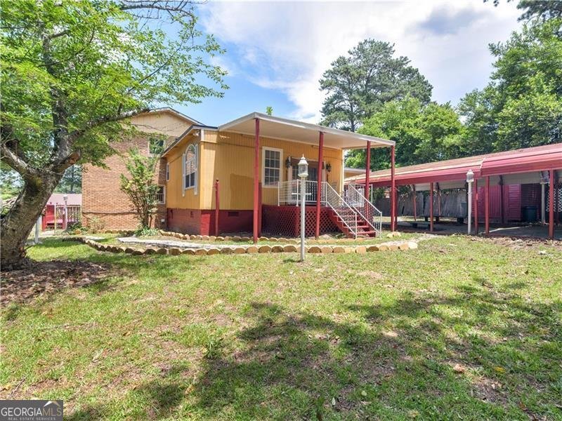 2970 Armstrong Drive Macon - 67