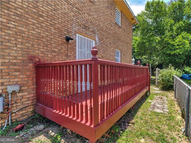 2970 Armstrong Drive Macon - 69