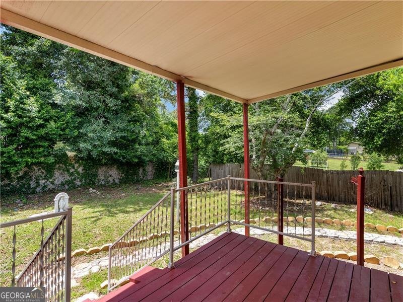 2970 Armstrong Drive Macon - 70