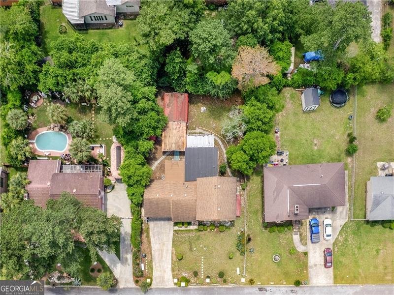 2970 Armstrong Drive Macon - 73