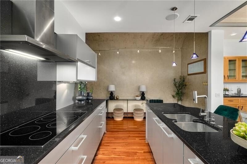 3334 Peachtree Road Atlanta - 14