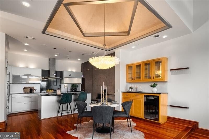 3334 Peachtree Road Atlanta - 3