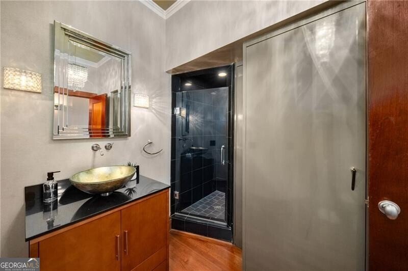 3334 Peachtree Road Atlanta - 39
