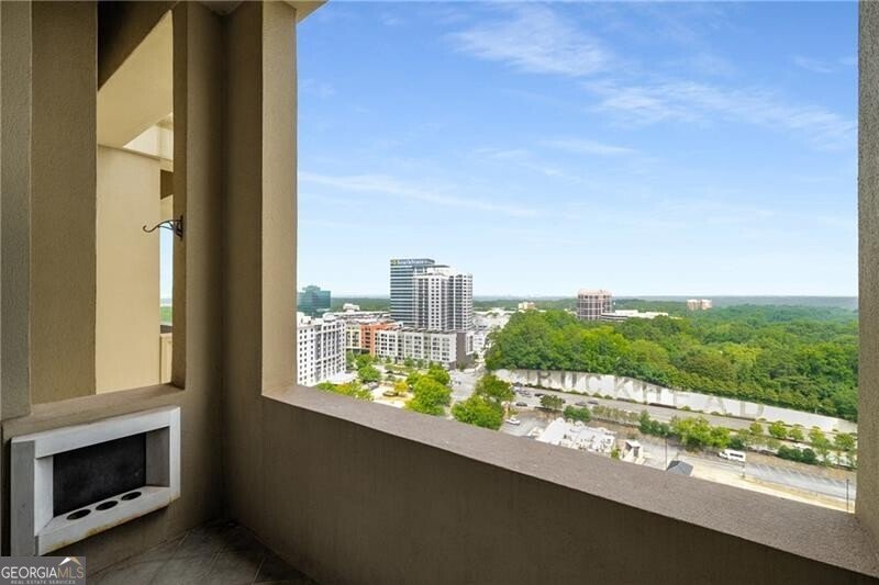 3334 Peachtree Road Atlanta - 40
