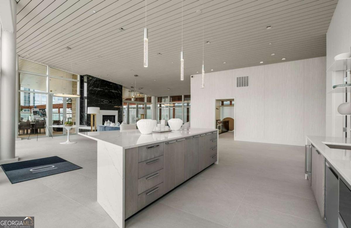 3325 PIEDMONT Road Atlanta - 38