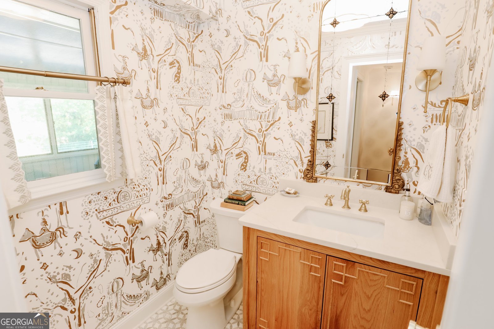 8 Crepe Myrtle Newnan - 22