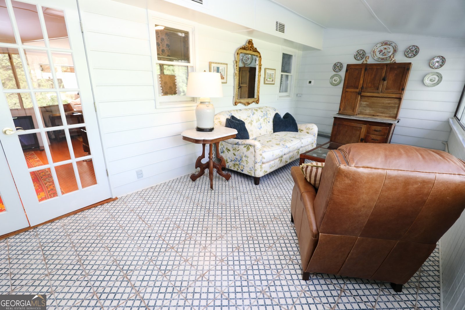 8 Crepe Myrtle Newnan - 47