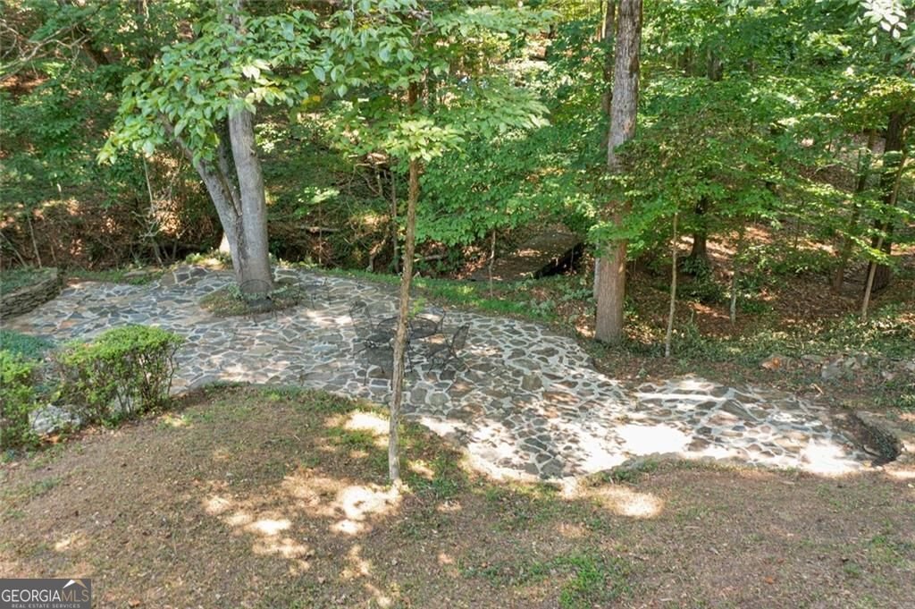1590 Sunnybrook Farm Road Atlanta - 28