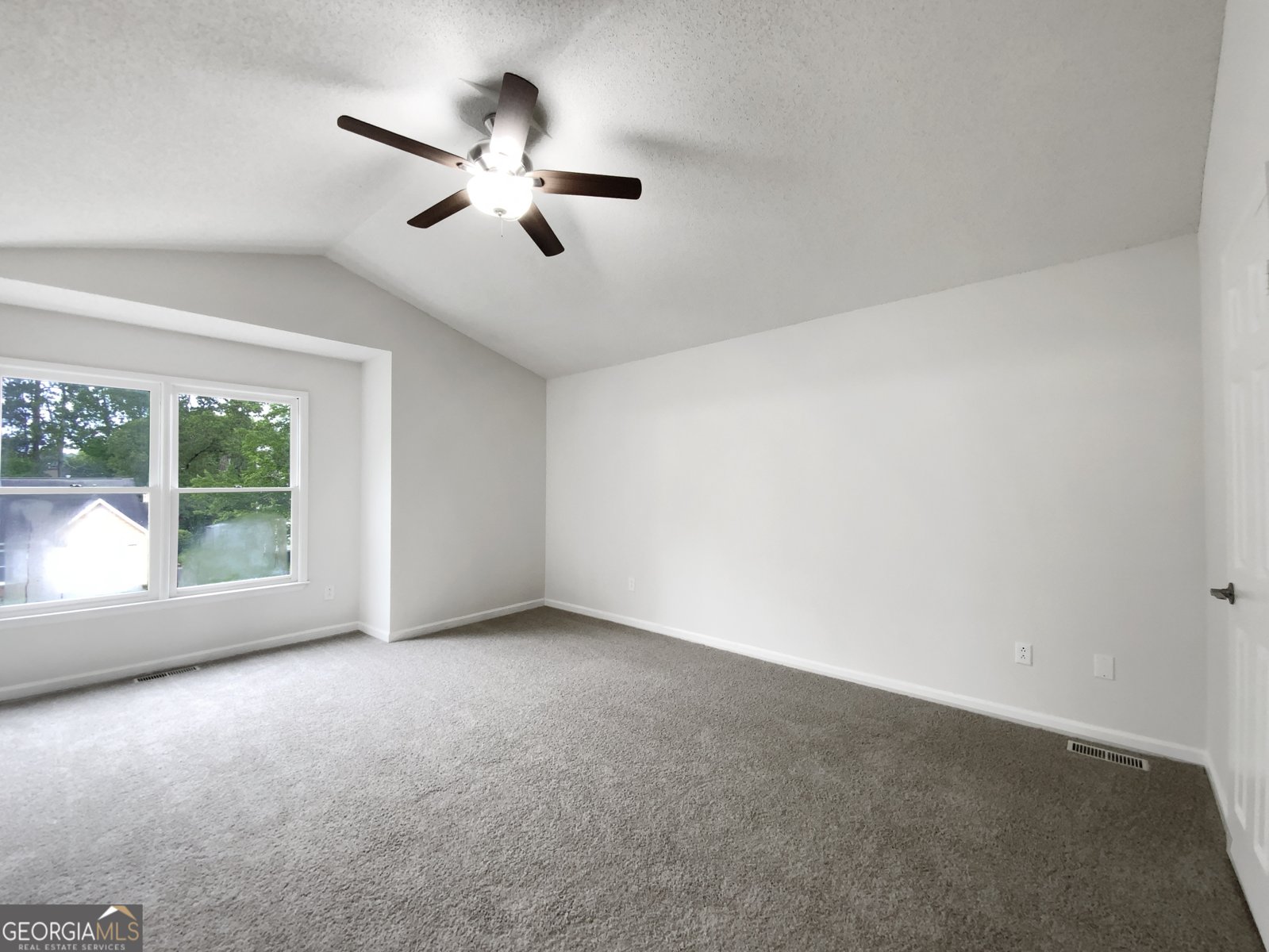 7972 Woodlake Drive Riverdale - 5