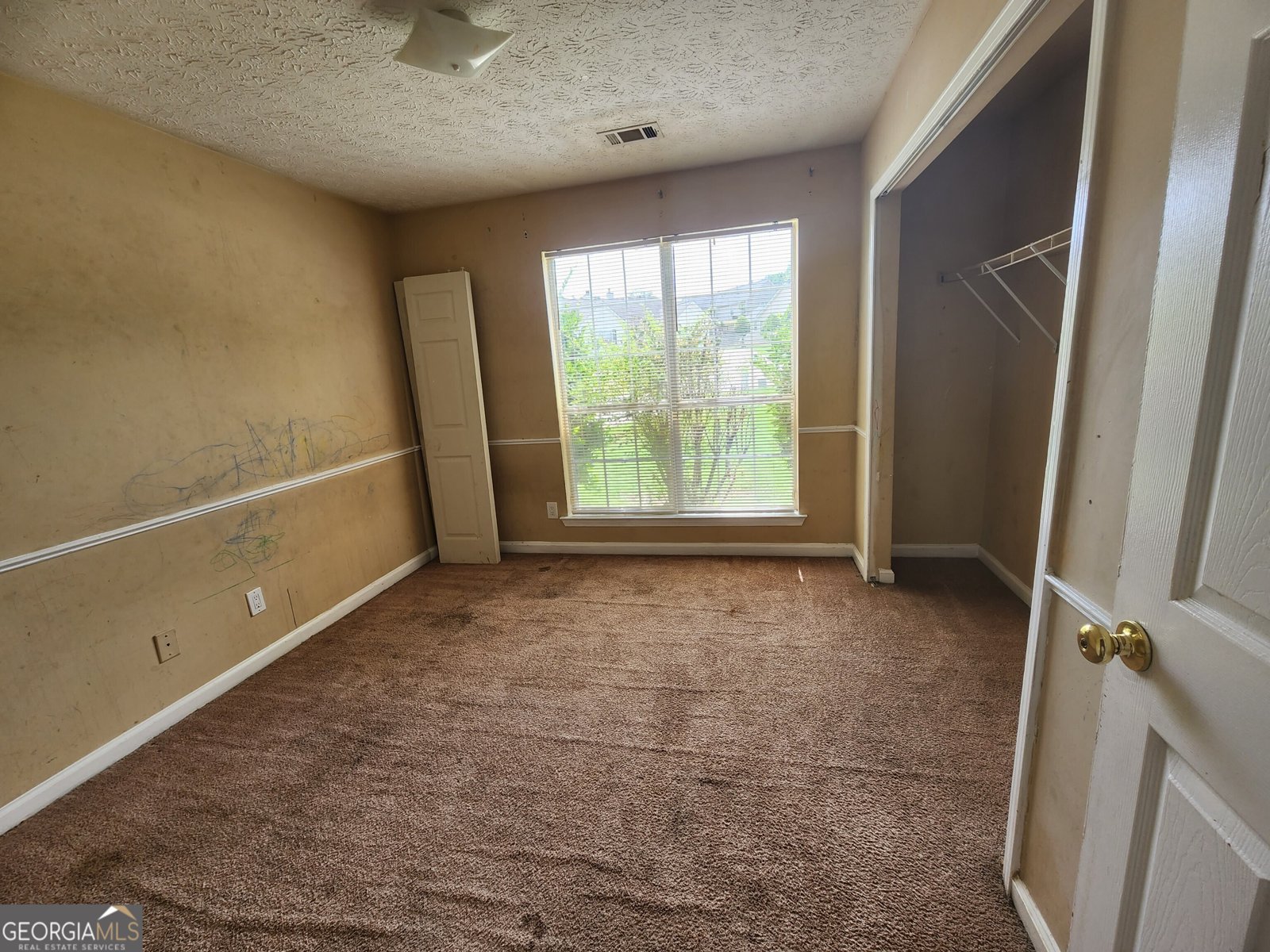 535 Village Circle Stockbridge - 11