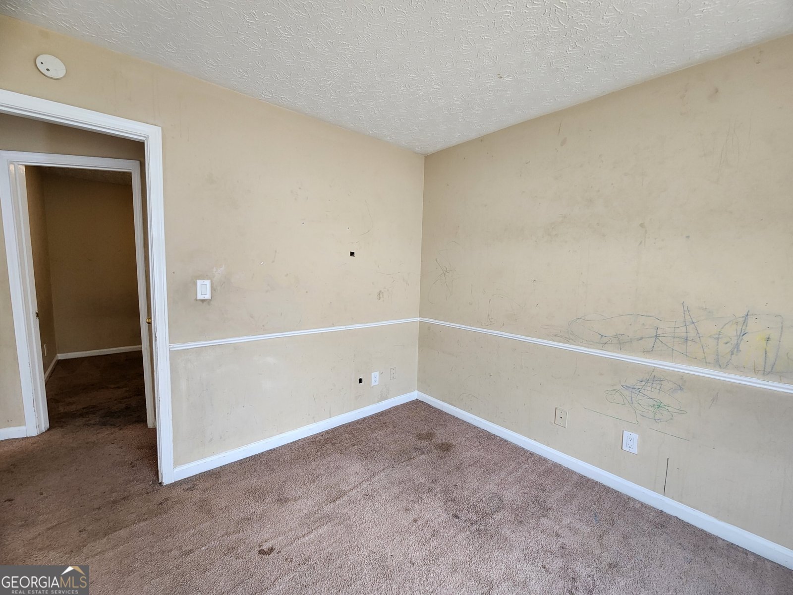 535 Village Circle Stockbridge - 13