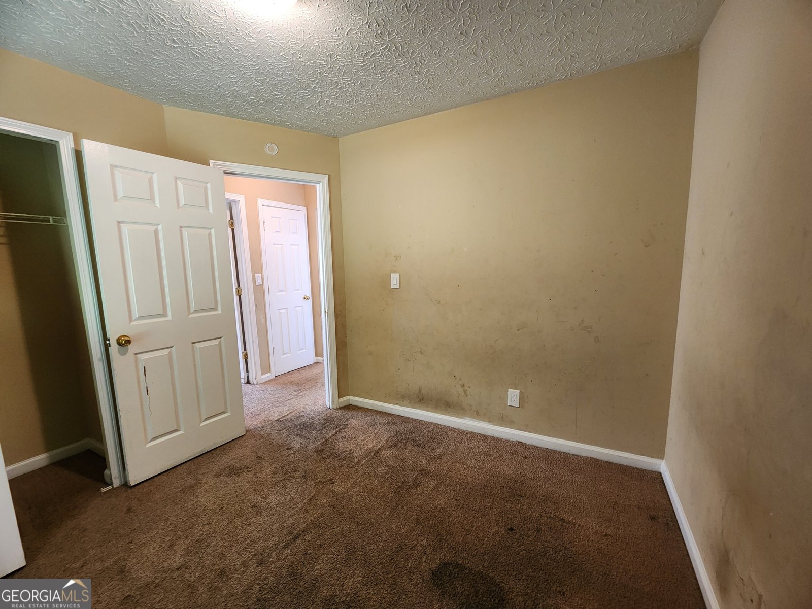 535 Village Circle Stockbridge - 16