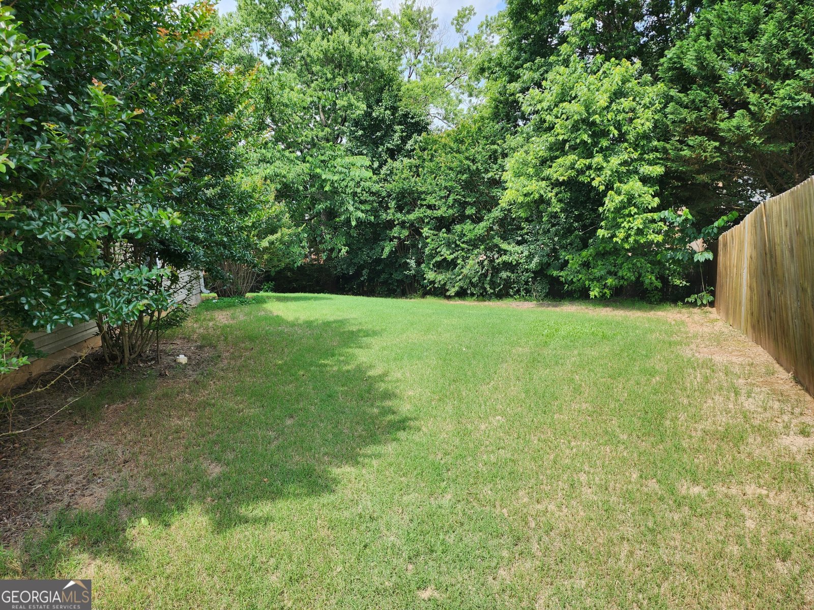 535 Village Circle Stockbridge - 20