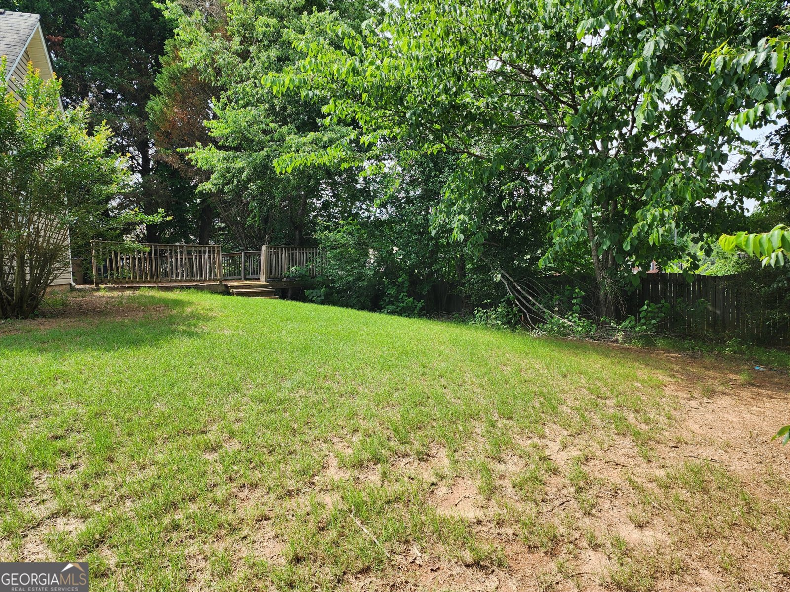 535 Village Circle Stockbridge - 21
