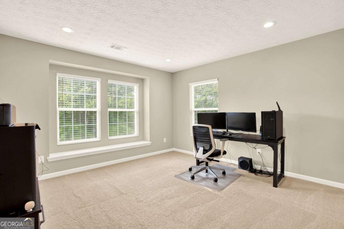196 Parkmont Way Dallas - 15