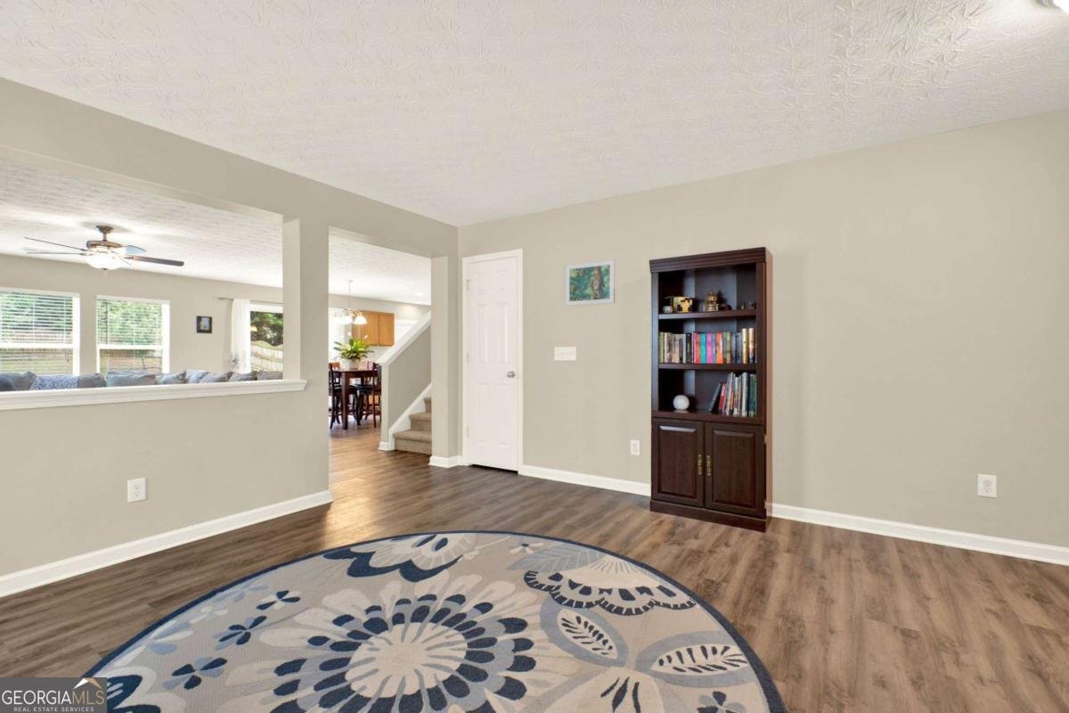 196 Parkmont Way Dallas - 2