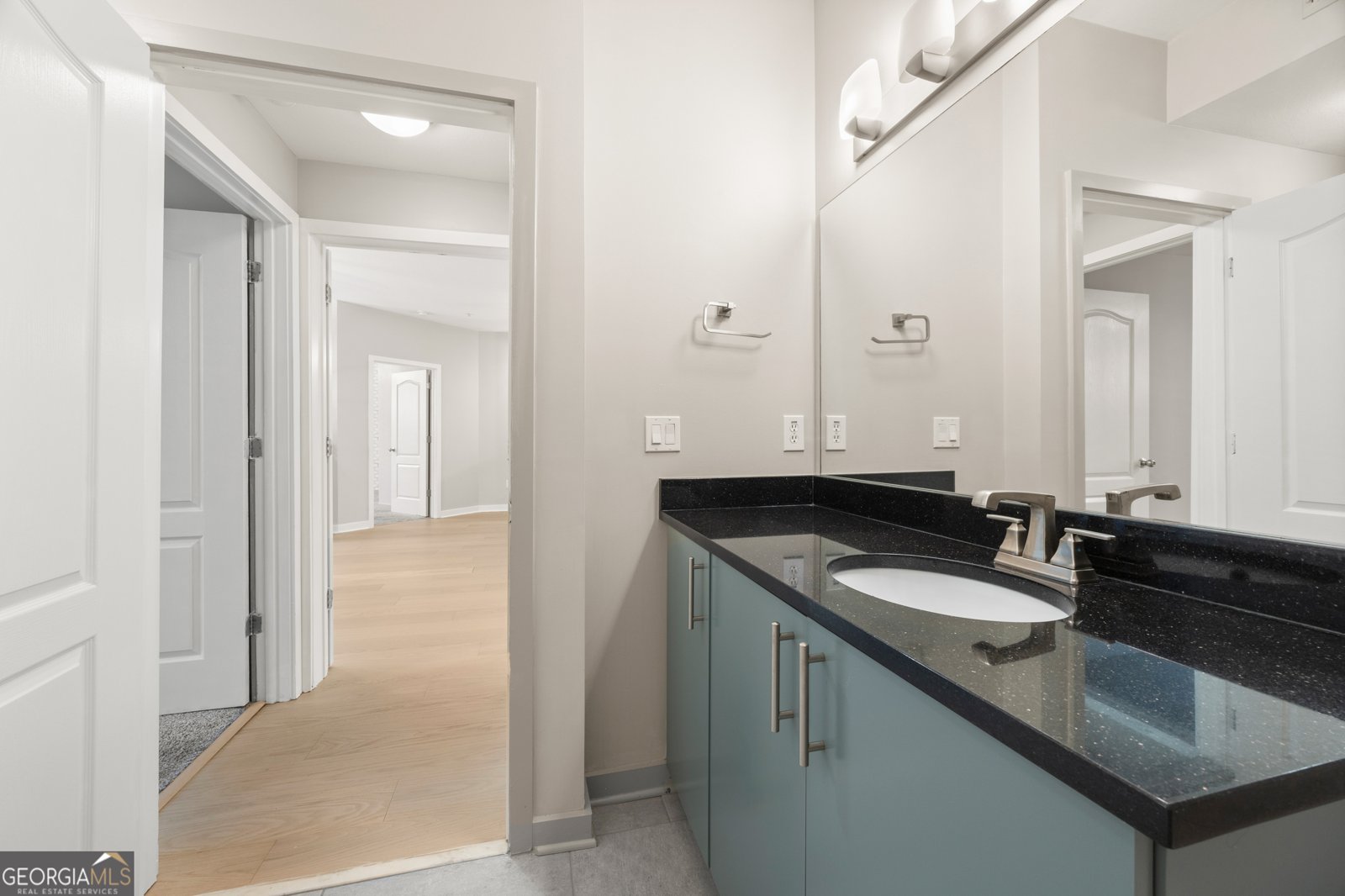 390 17th Street Atlanta - 23