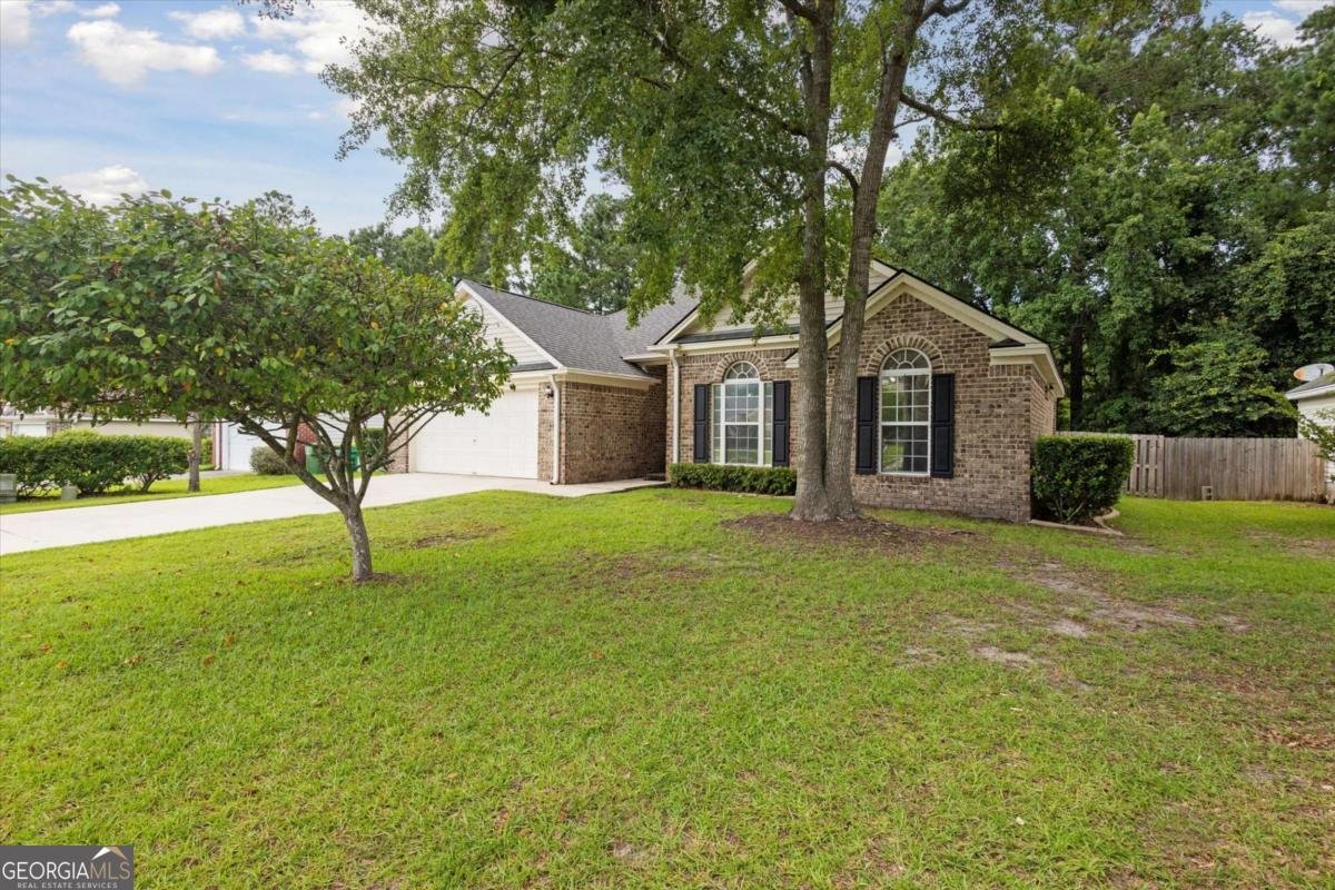 226 Silver Brook Circle Pooler - 4