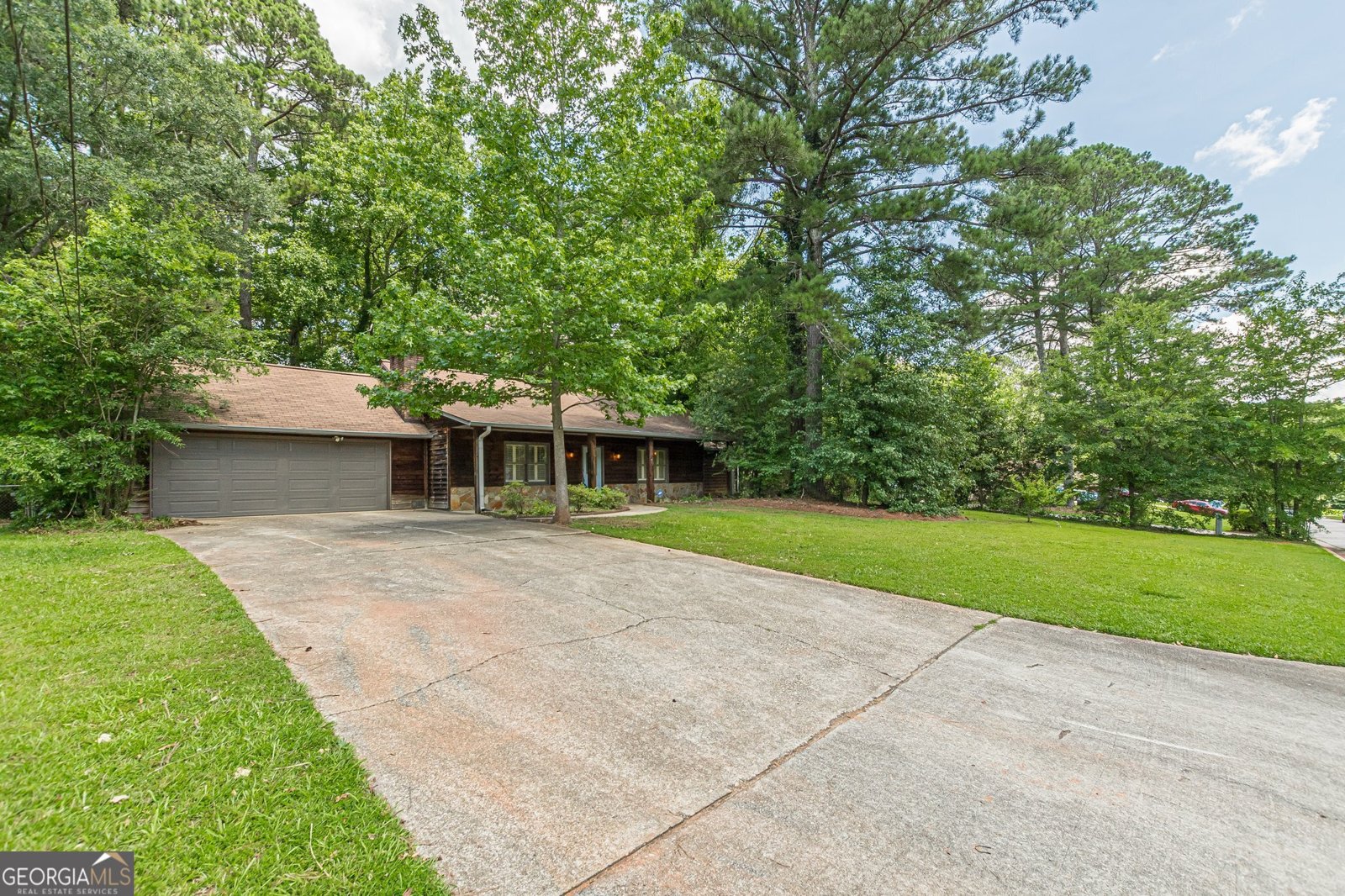 800 Greenwood Trail Conyers - 3