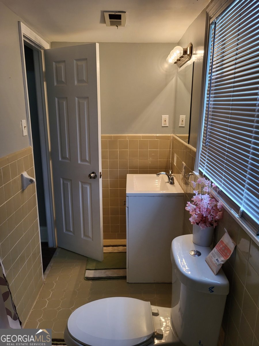 3211 Rockview Drive Lithonia - 17