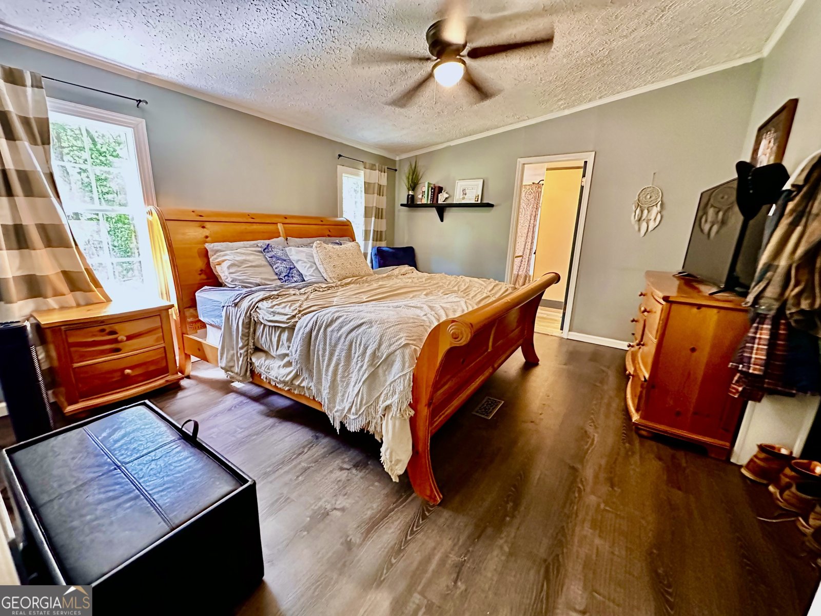 245 Clearwater Rd Sharpsburg - 27