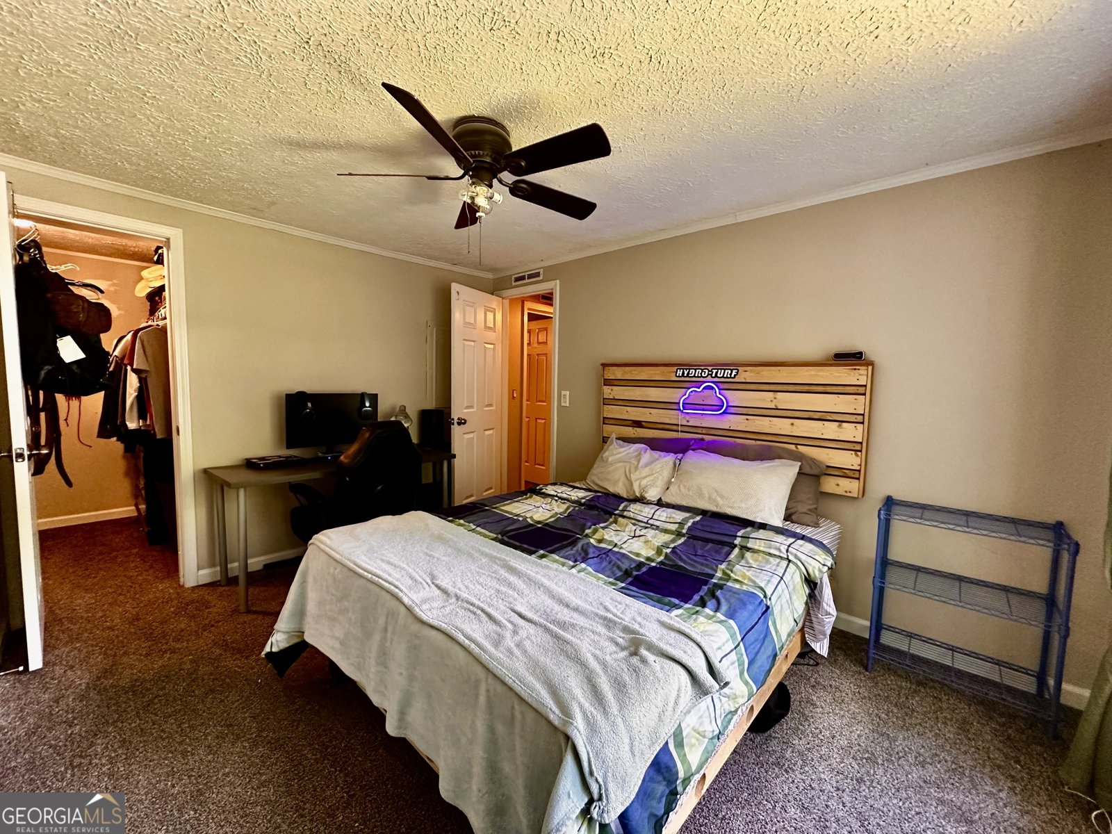 245 Clearwater Rd Sharpsburg - 36