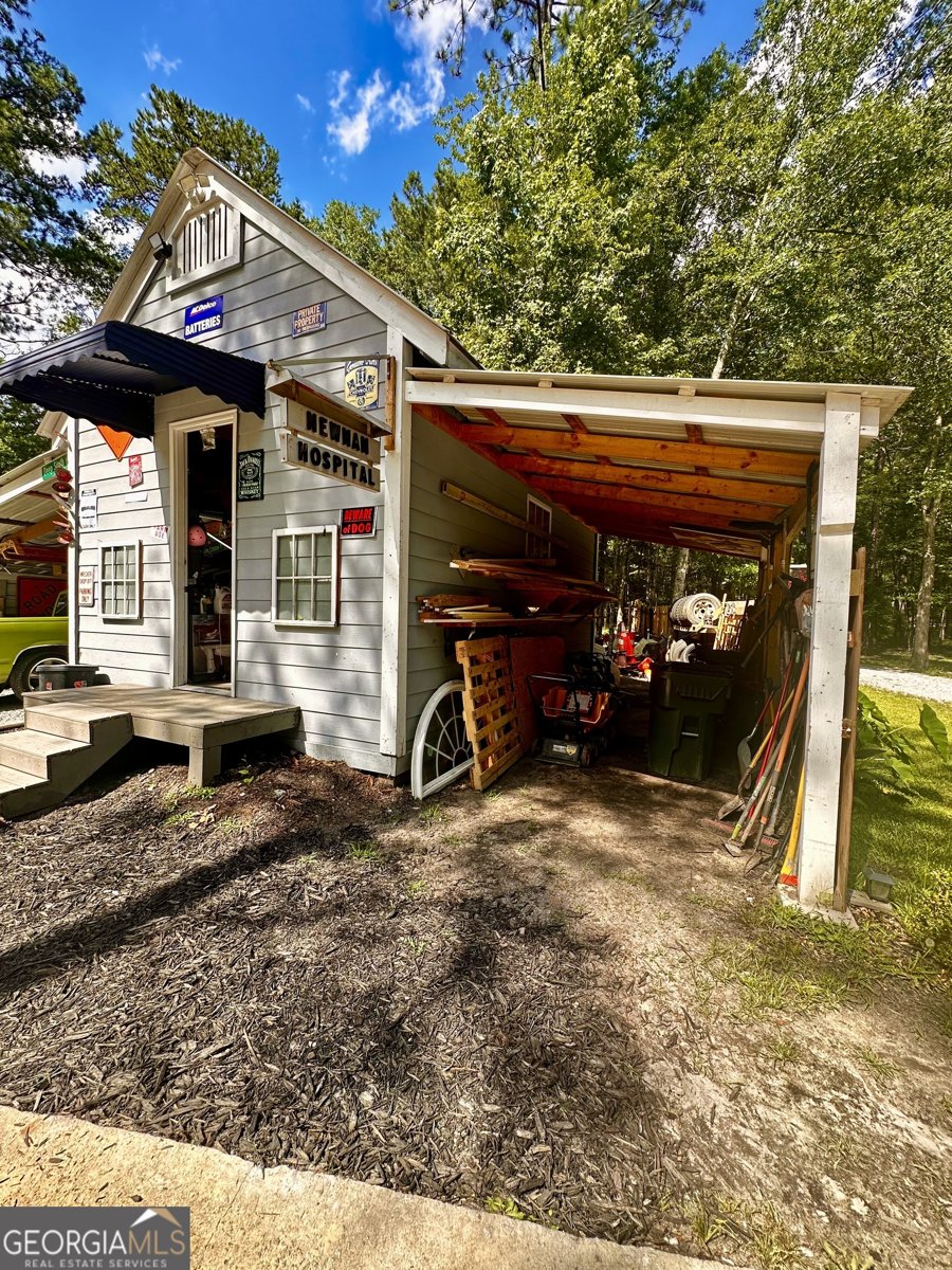 245 Clearwater Rd Sharpsburg - 7