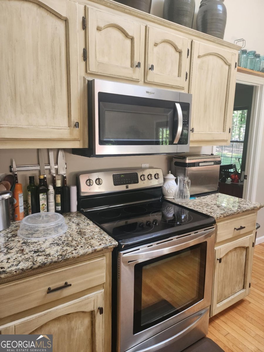 220 Valley View Drive Maysville - 23