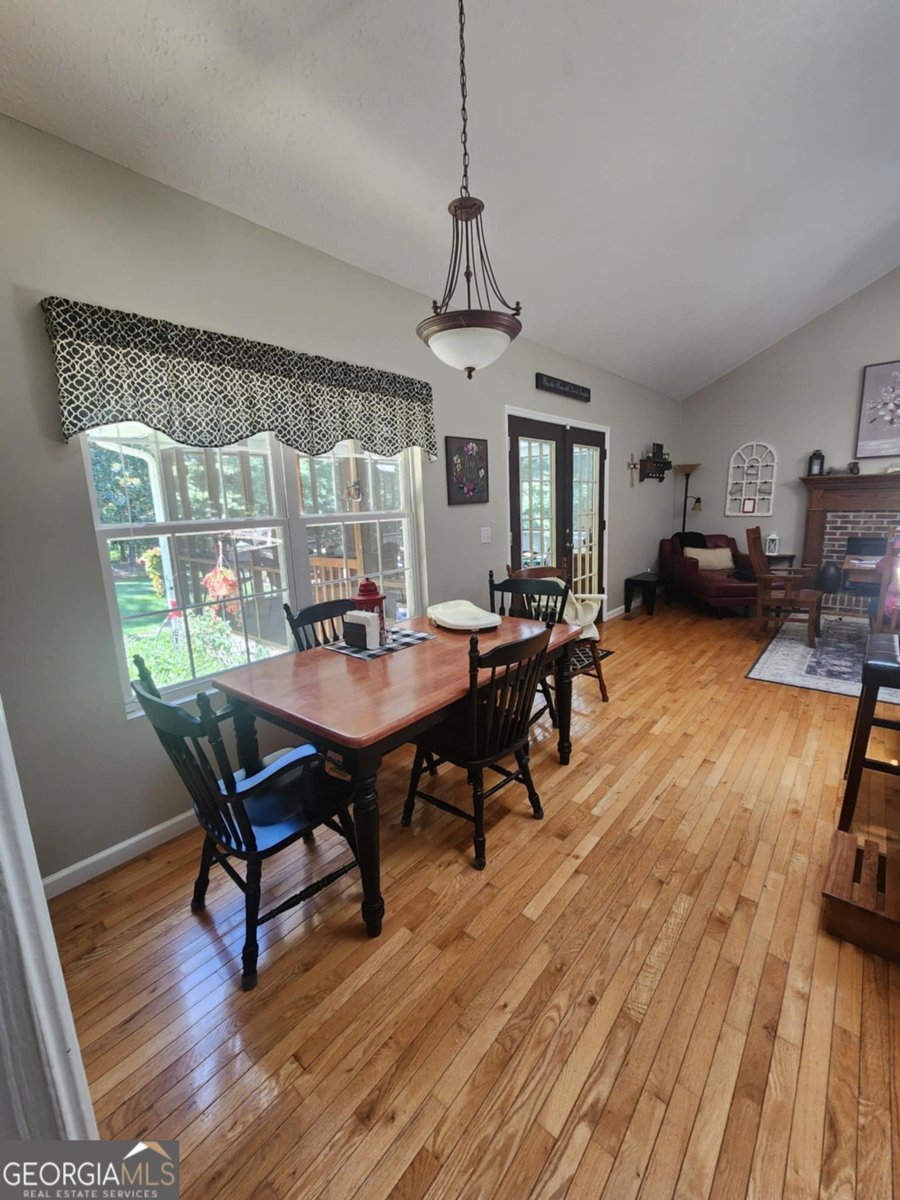 220 Valley View Drive Maysville - 27