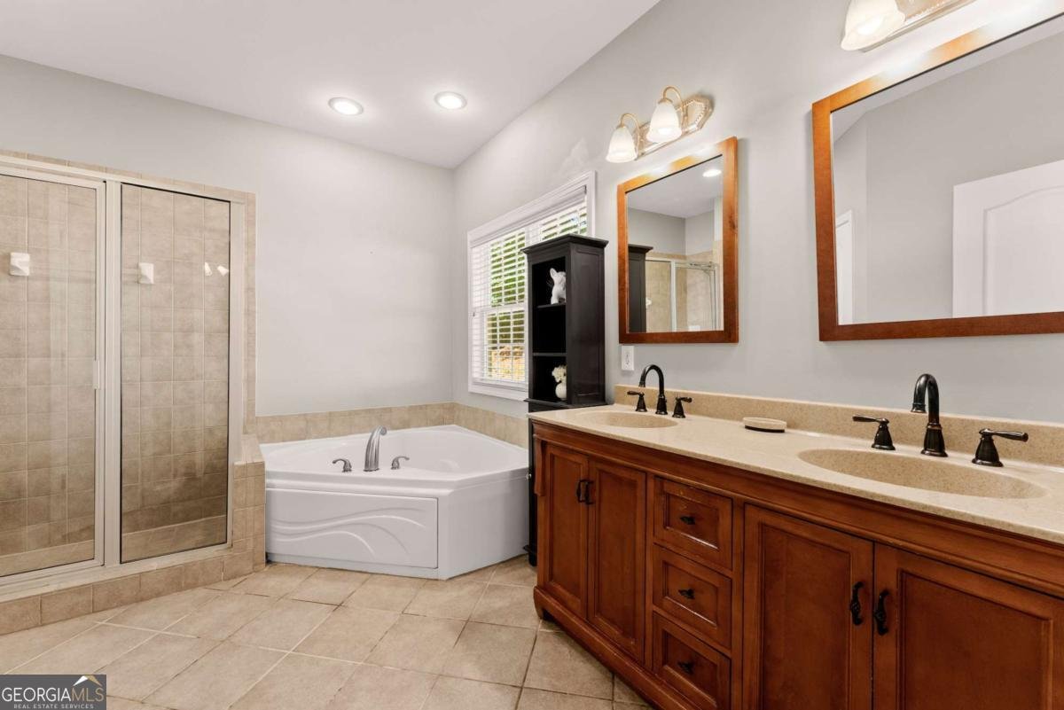 7615 Abbey Glen Drive Cumming - 21