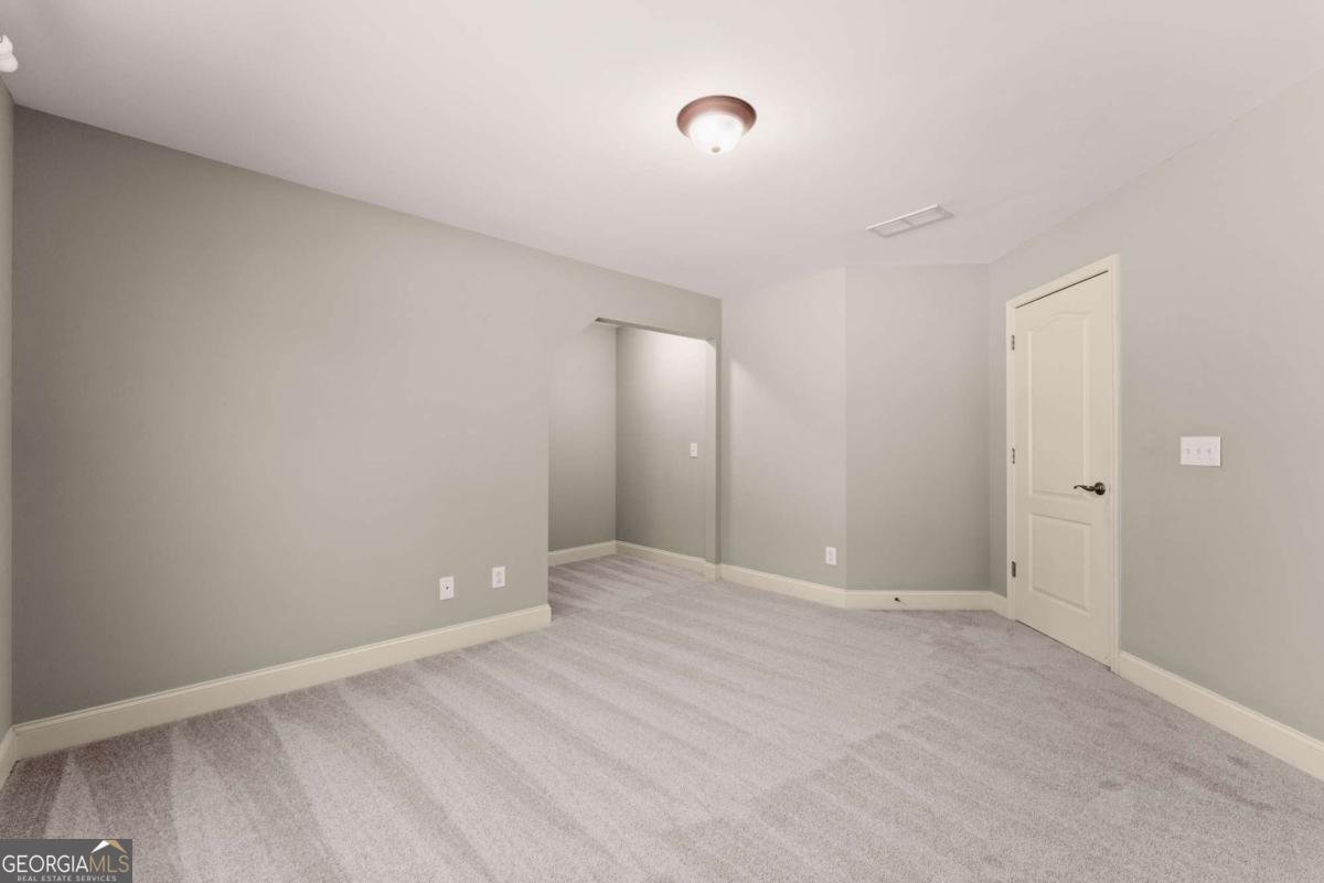 7615 Abbey Glen Drive Cumming - 29