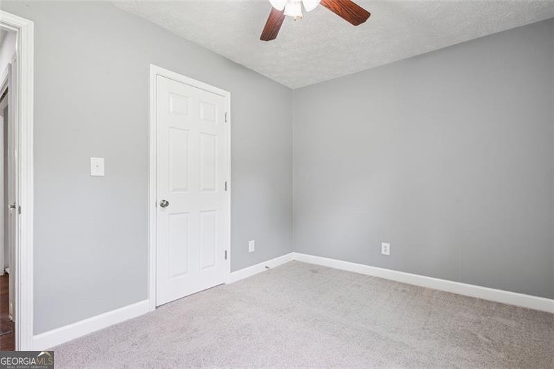 12 WINDSOR Way Newnan - 21