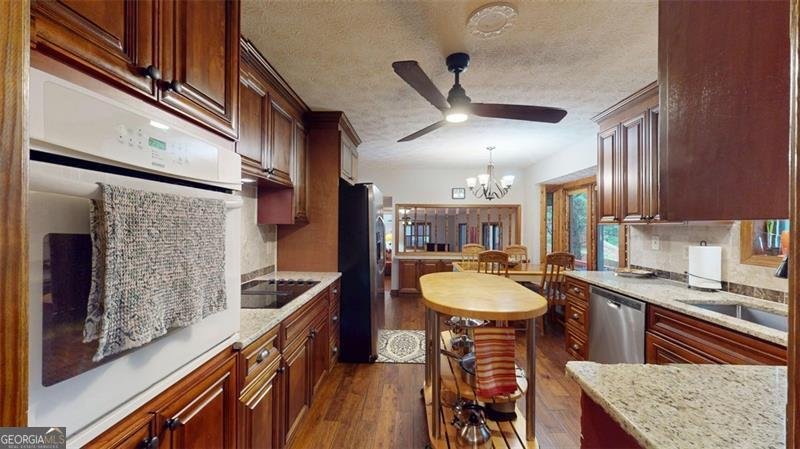 4915 MILLERS Trace Peachtree Corners - 20