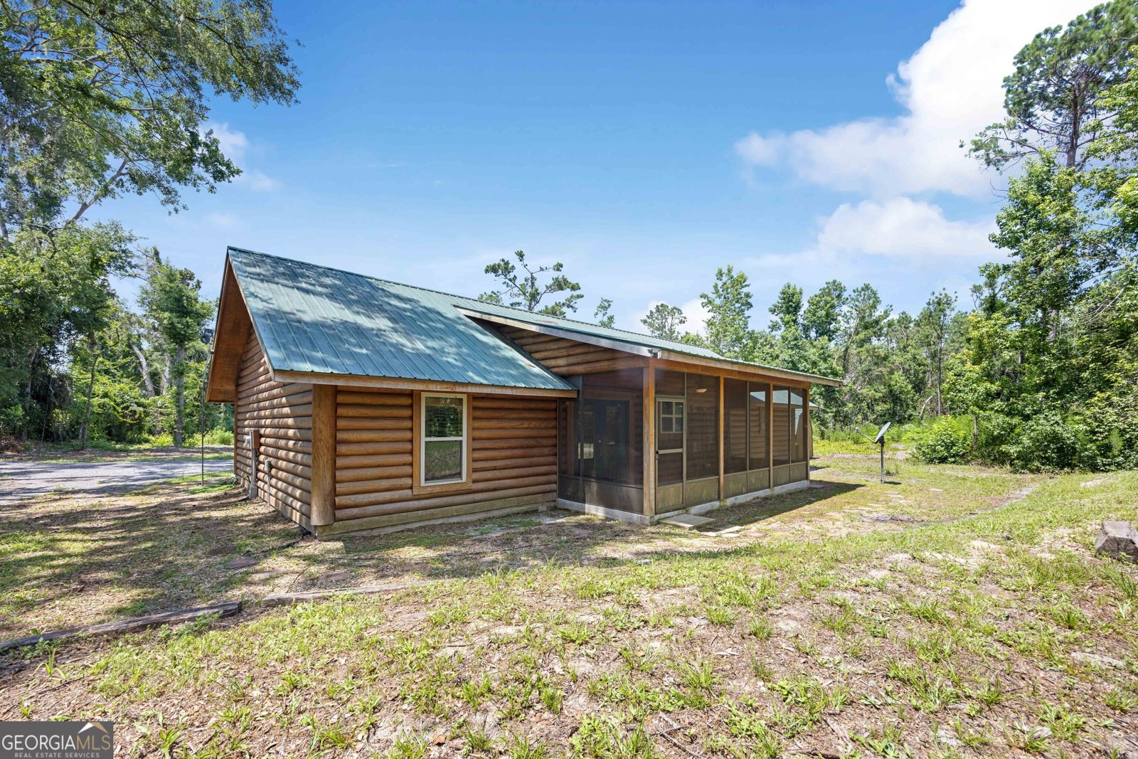 321 East Street Lake Park - 31
