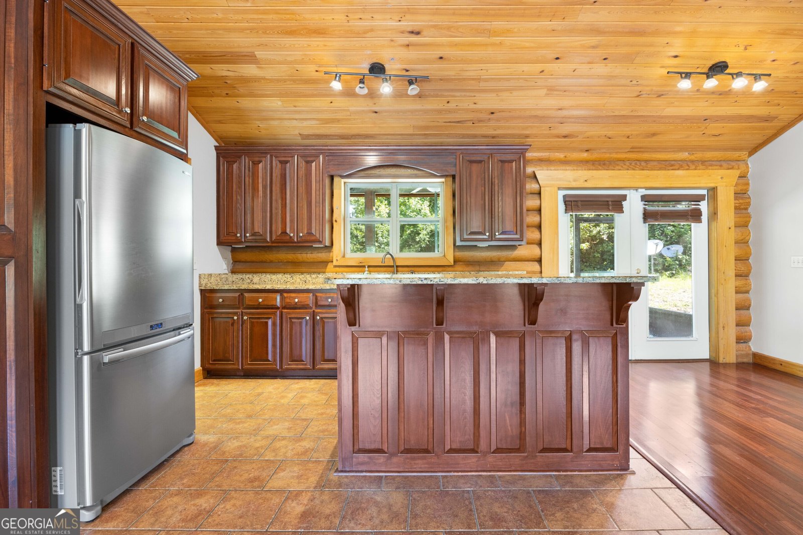 321 East Street Lake Park - 5