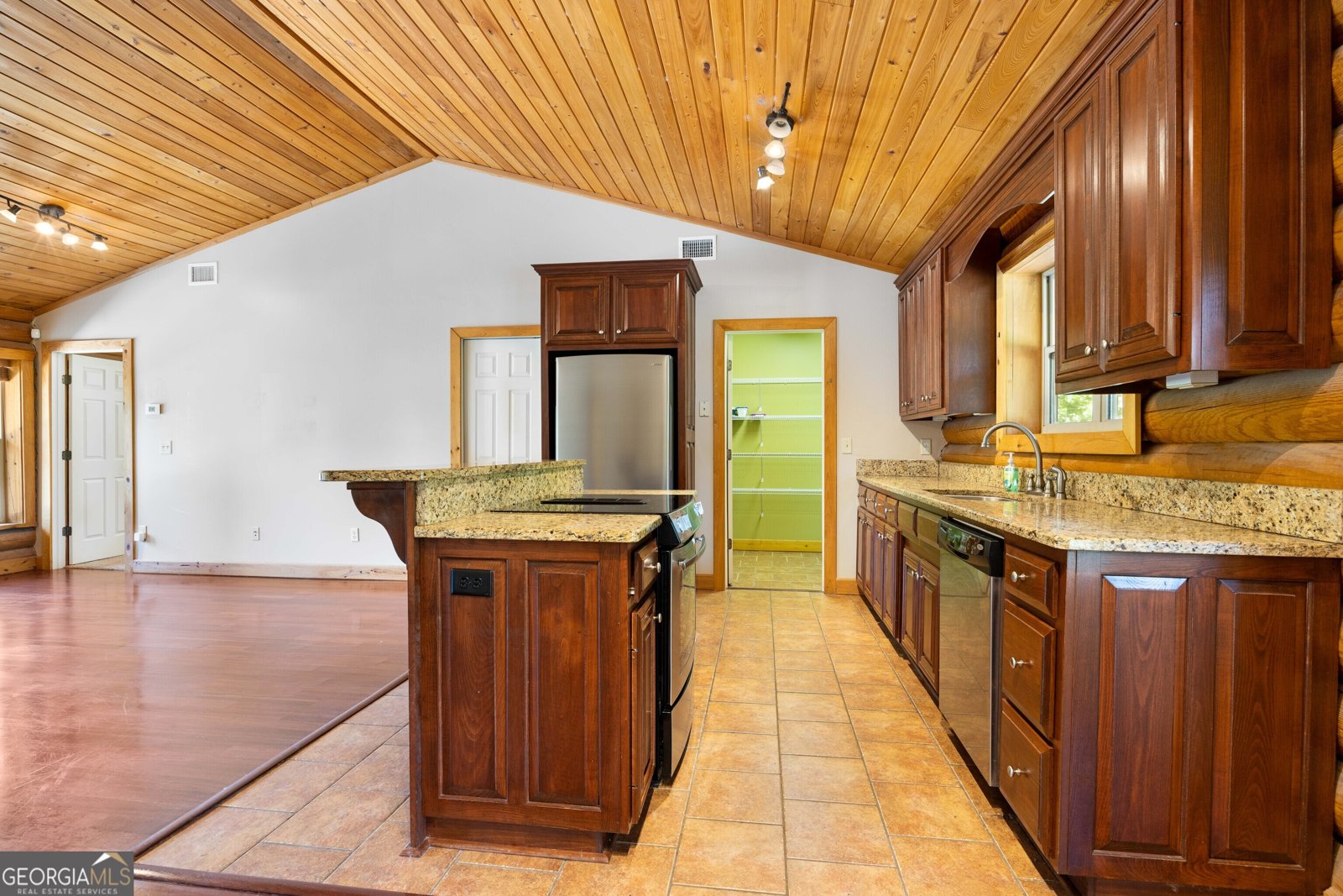 321 East Street Lake Park - 6