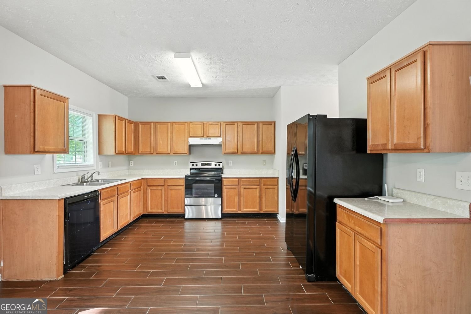 5487 Walnut Lane Lane Stonecrest - 2