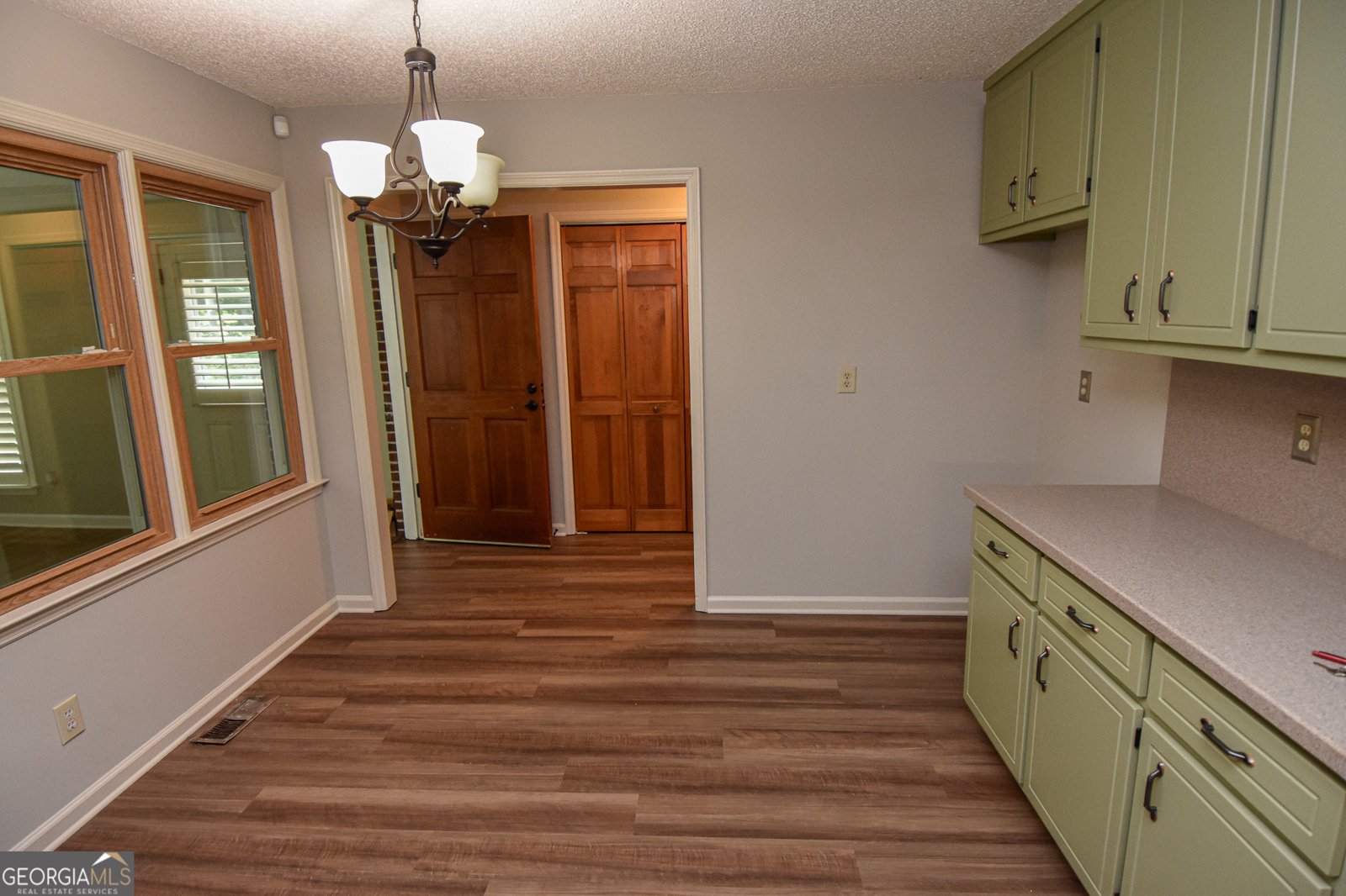 2654 New Hope Road Zebulon - 36