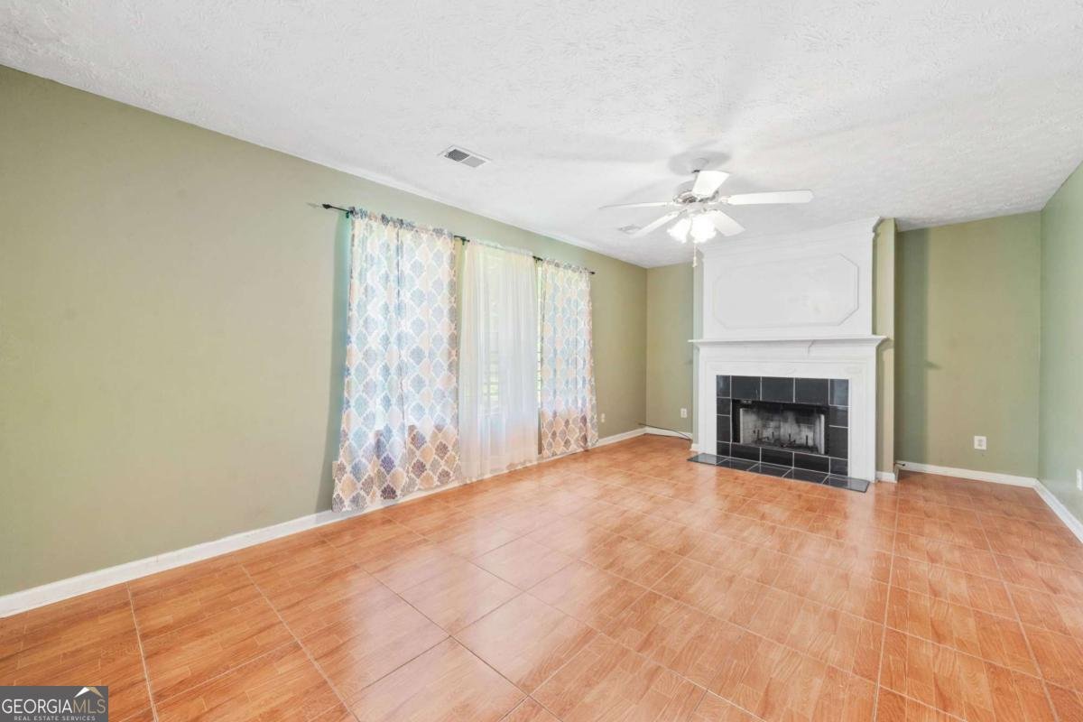 1030 Carriage Trace Circle Stone Mountain - 16