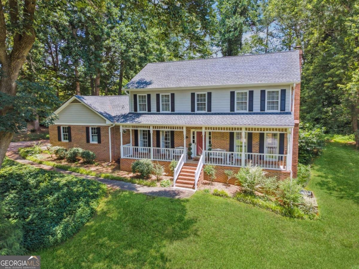 3835 THORNHILL Drive Lilburn - 2