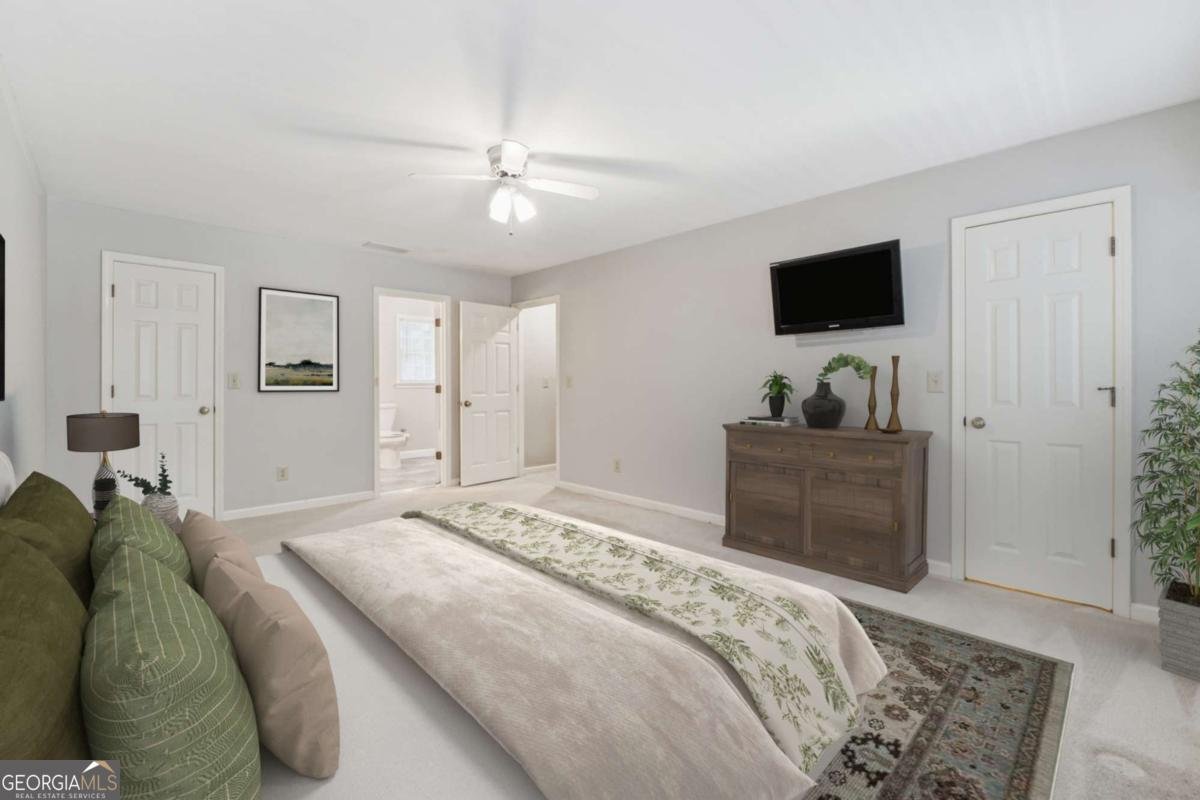 3835 THORNHILL Drive Lilburn - 22