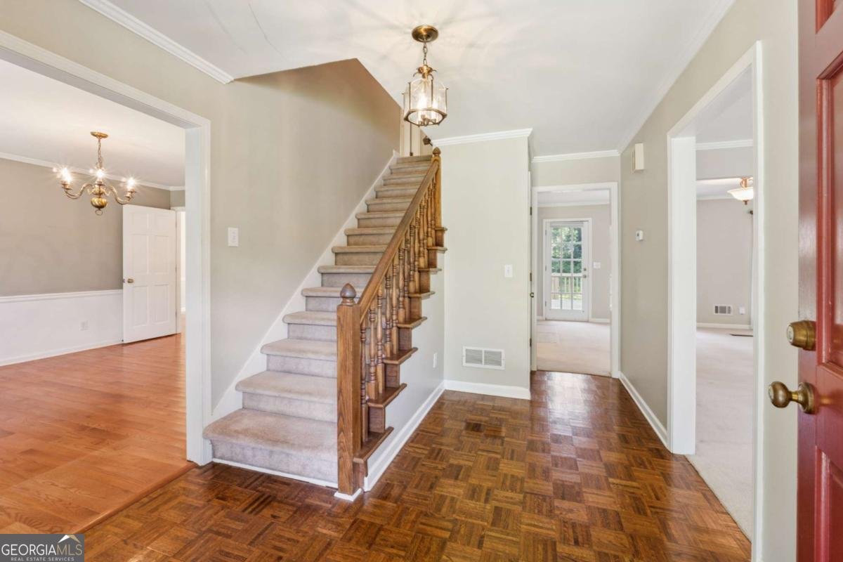 3835 THORNHILL Drive Lilburn - 6
