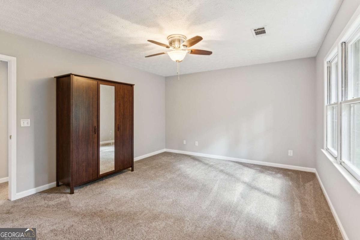 658 Slew Avenue Lawrenceville - 17