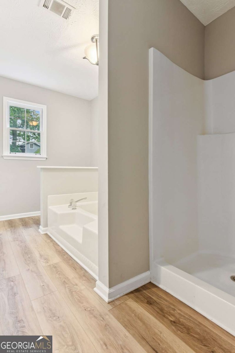 658 Slew Avenue Lawrenceville - 19