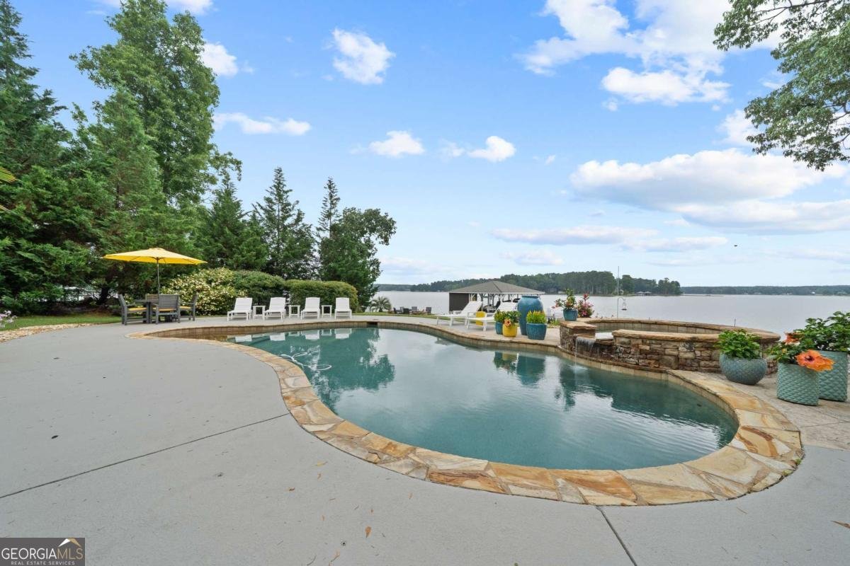 202 Jackson Road Milledgeville - 25