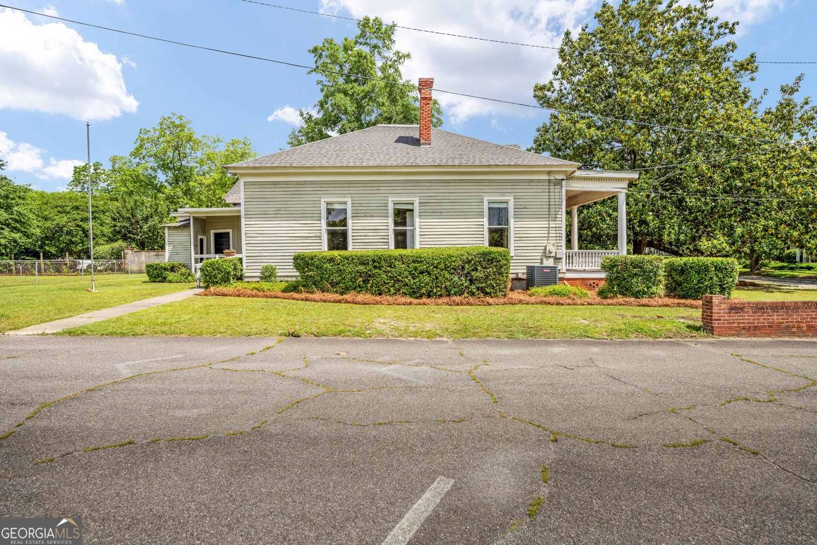 124 Hines Terrace Macon - 34
