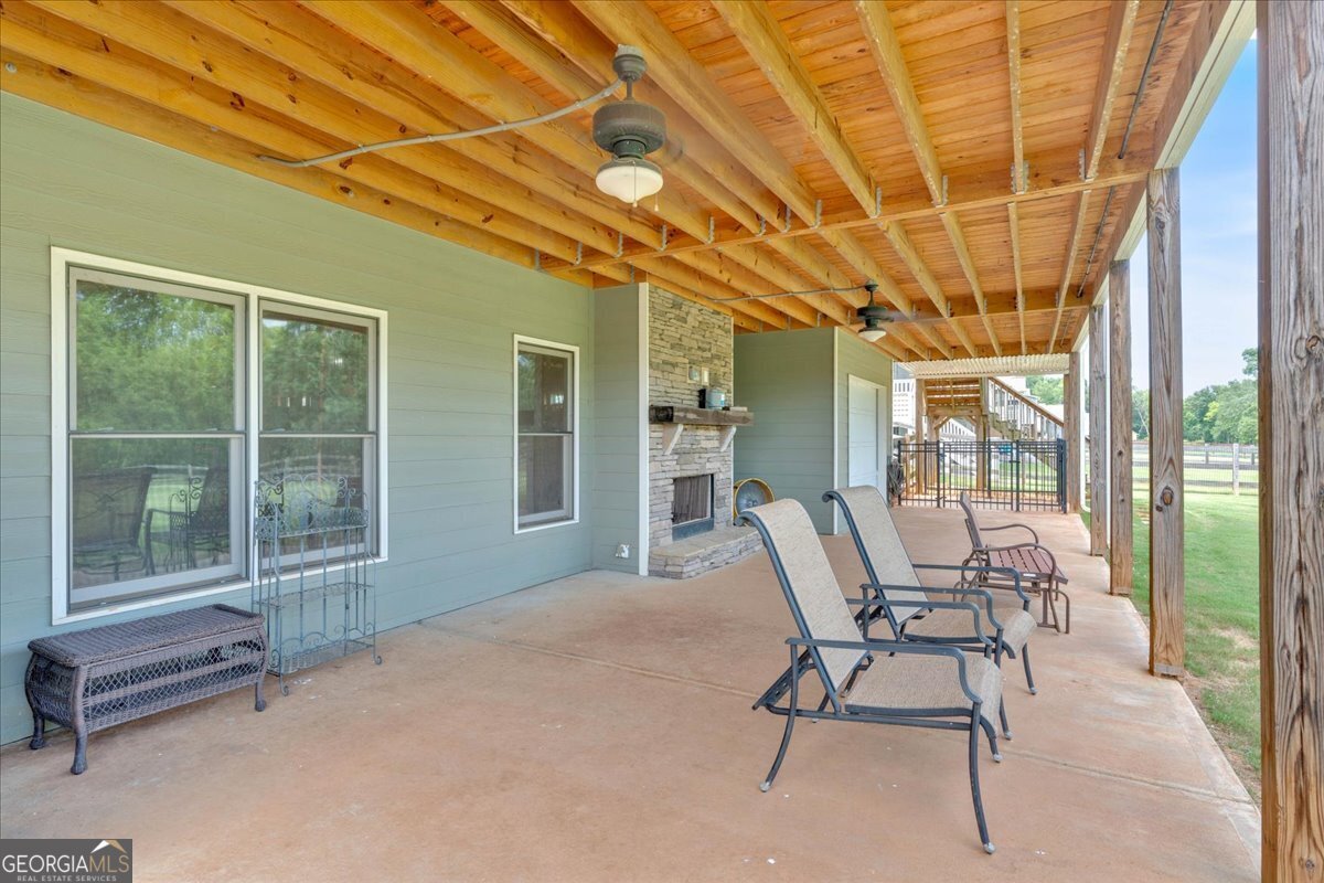 101 River Walk Parkway Euharlee - 11