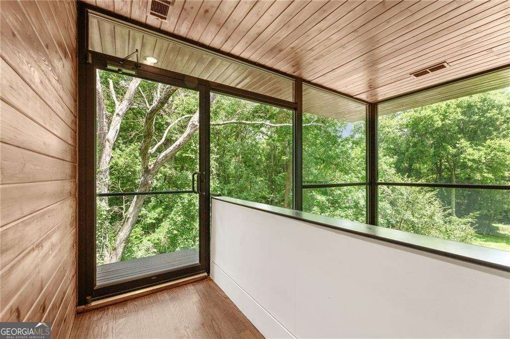 2105 Fairhaven Circle Atlanta - 29